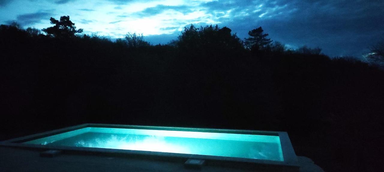 Le Four A Pain, Gite Avec Piscine Et Spa Proche Sarlat Marquay Екстер'єр фото